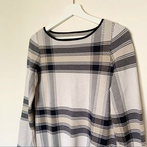 NWOT Ann Taylor Plaid Sweater